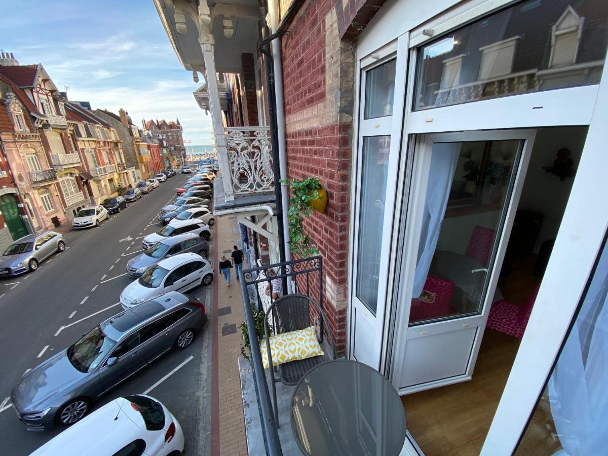 Villa Juliette Dunkirk Exterior photo